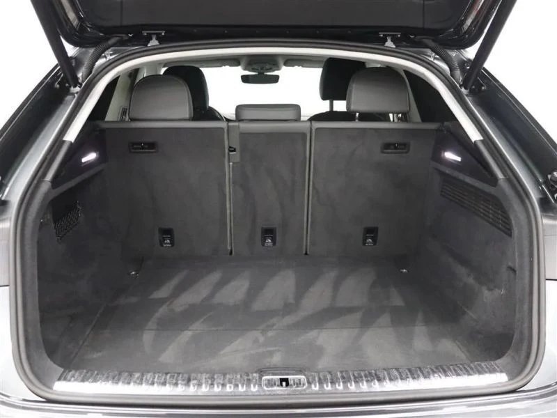 2019 Audi Q8 - Image 7 of 12
