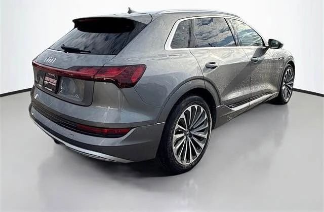 2019 Audi e-tron - Image 2 of 11