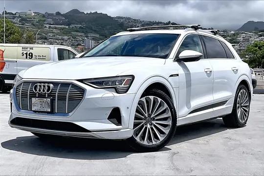 2019 Audi Quattro Premium