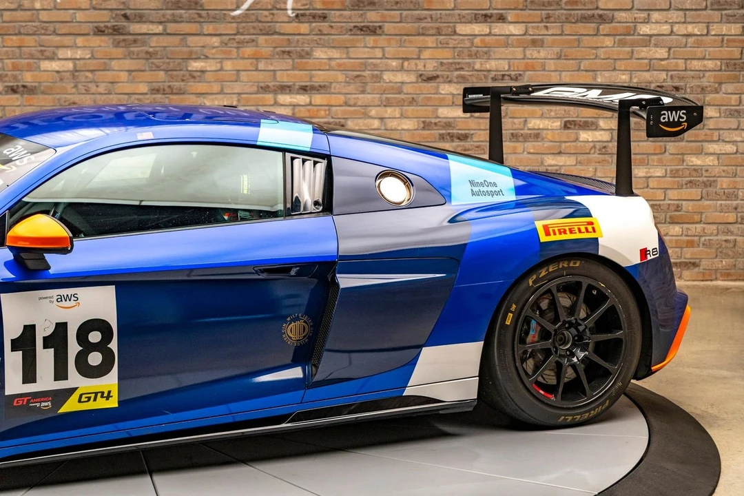 2019 Audi 4S R8 - Image 10 of 24