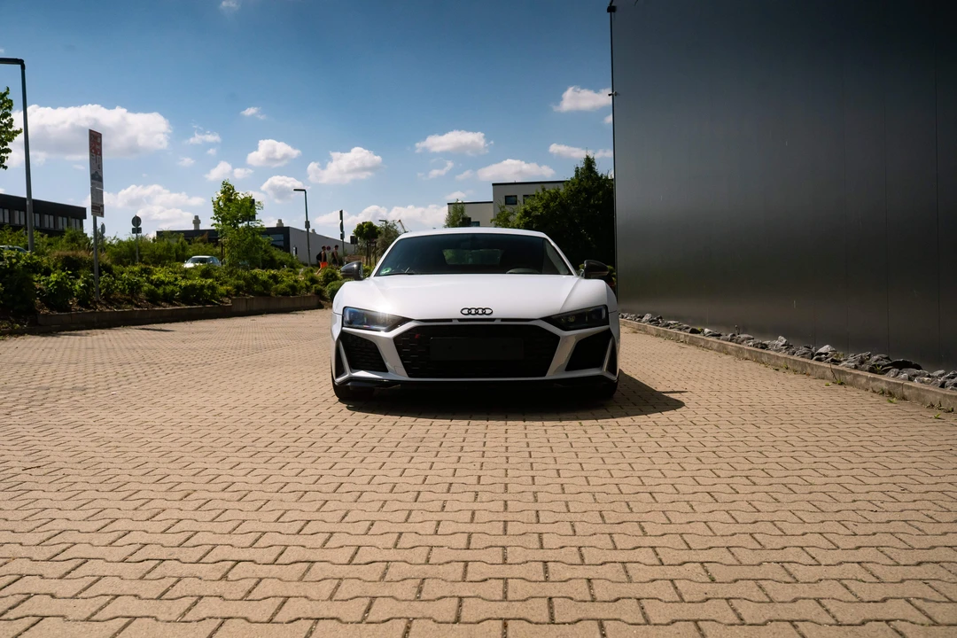 2019 Audi 4S R8 - Image 9 of 31