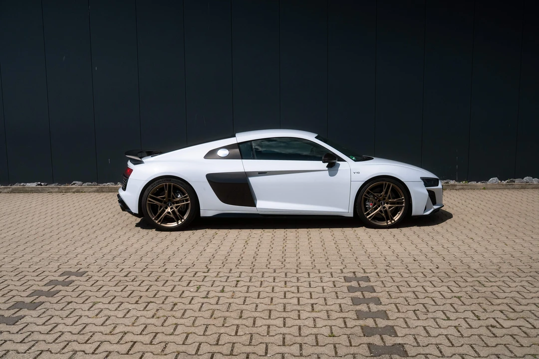 2019 Audi 4S R8 - Image 3 of 31