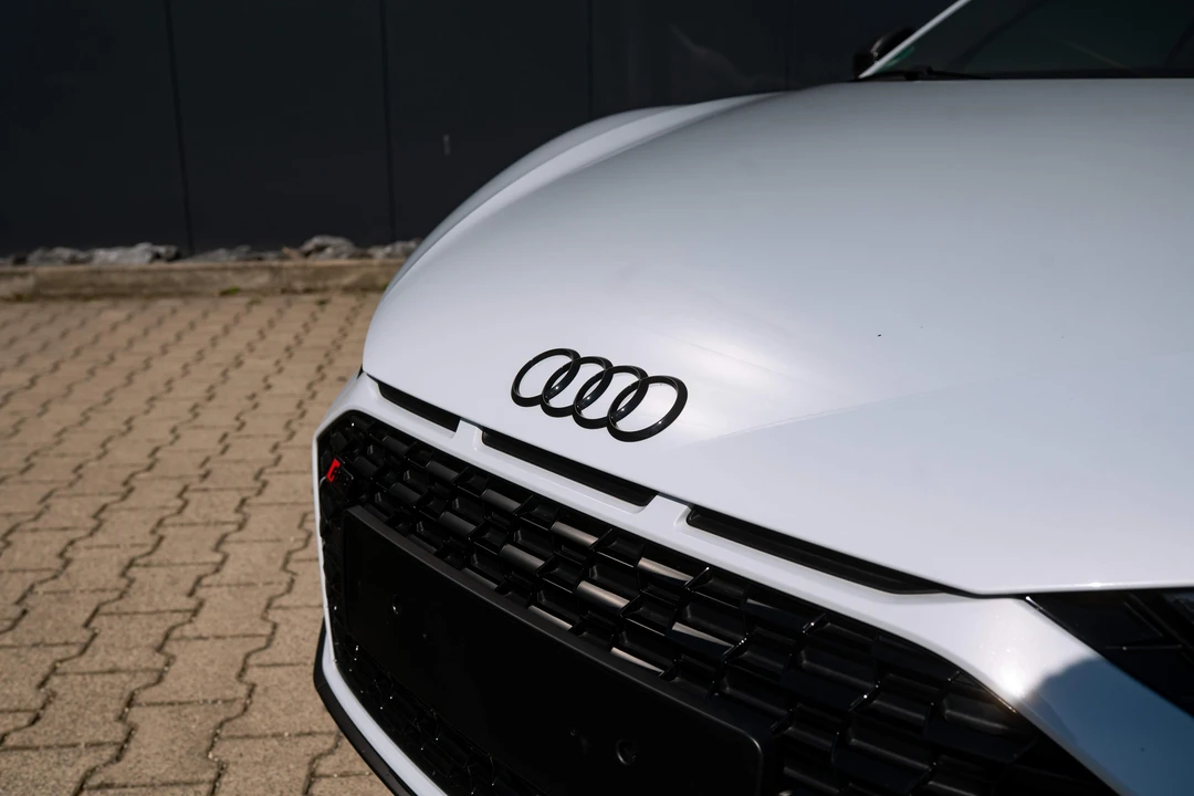 2019 Audi 4S R8 - Image 28 of 31