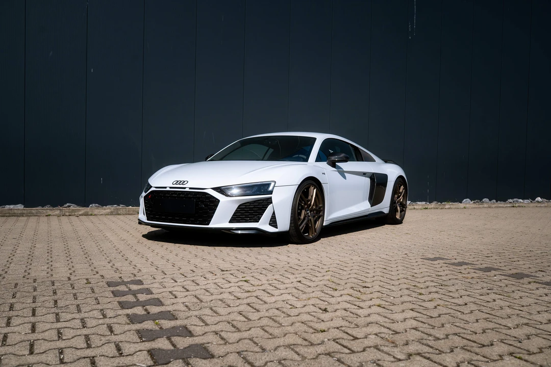 2019 Audi 4S R8 - Image 4 of 31