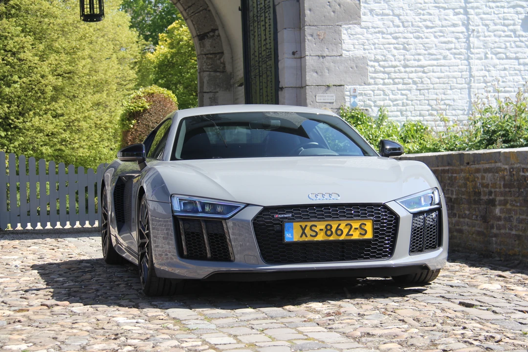 2019 Audi 4S R8 - Image 14 of 31