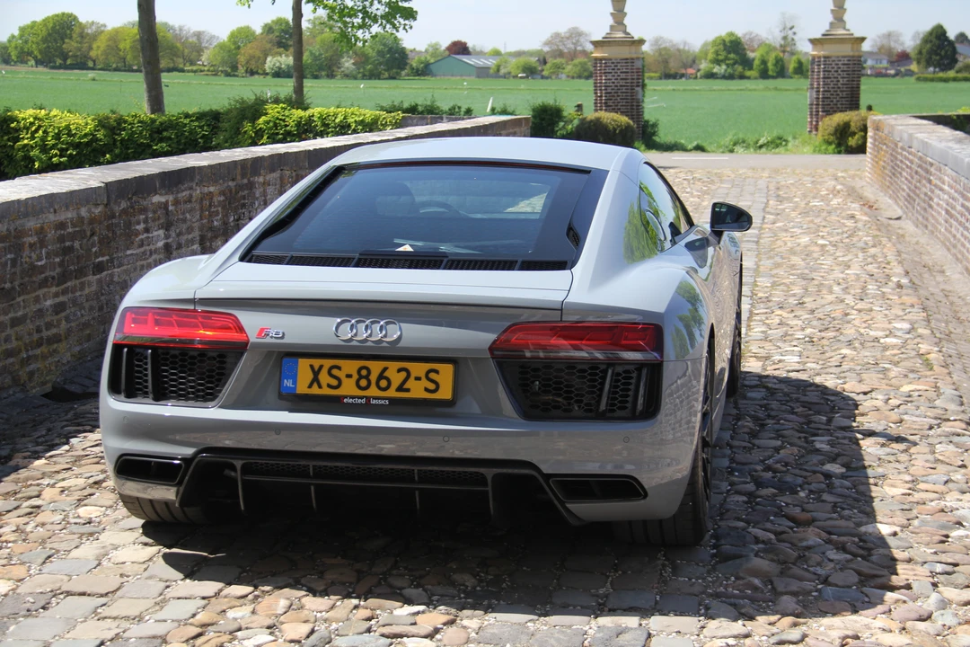 2019 Audi 4S R8 - Image 17 of 31