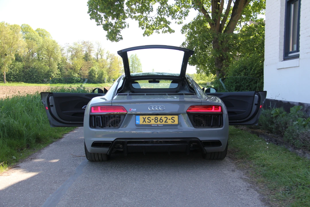 2019 Audi 4S R8 - Image 20 of 31