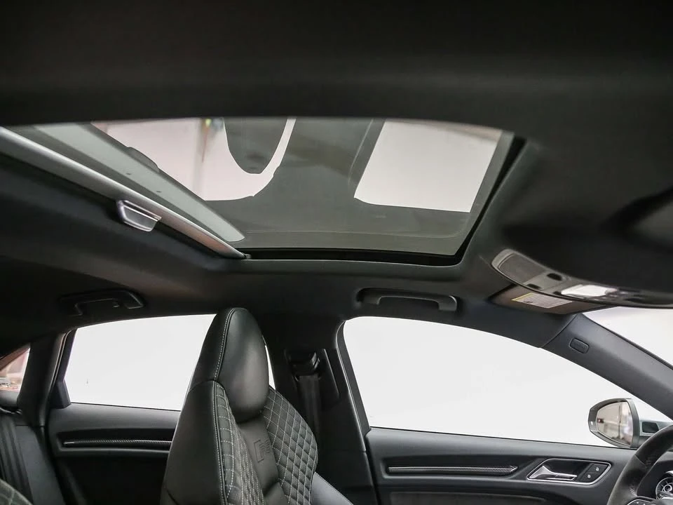 2019 Audi 8V RS3 - Image 10 of 17