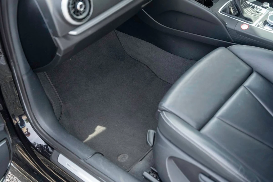 2019 Audi 8V RS3 - Image 28 of 31
