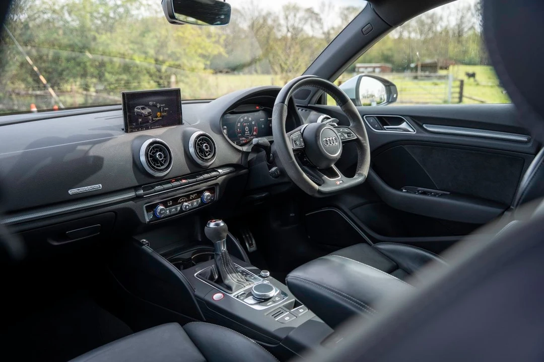 2019 Audi 8V RS3 - Image 21 of 31