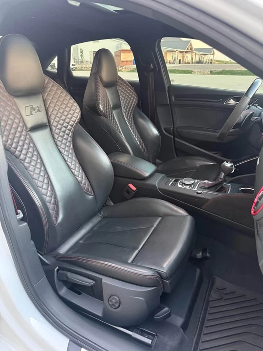 2019 Audi 8V RS3 - Image 16 of 17