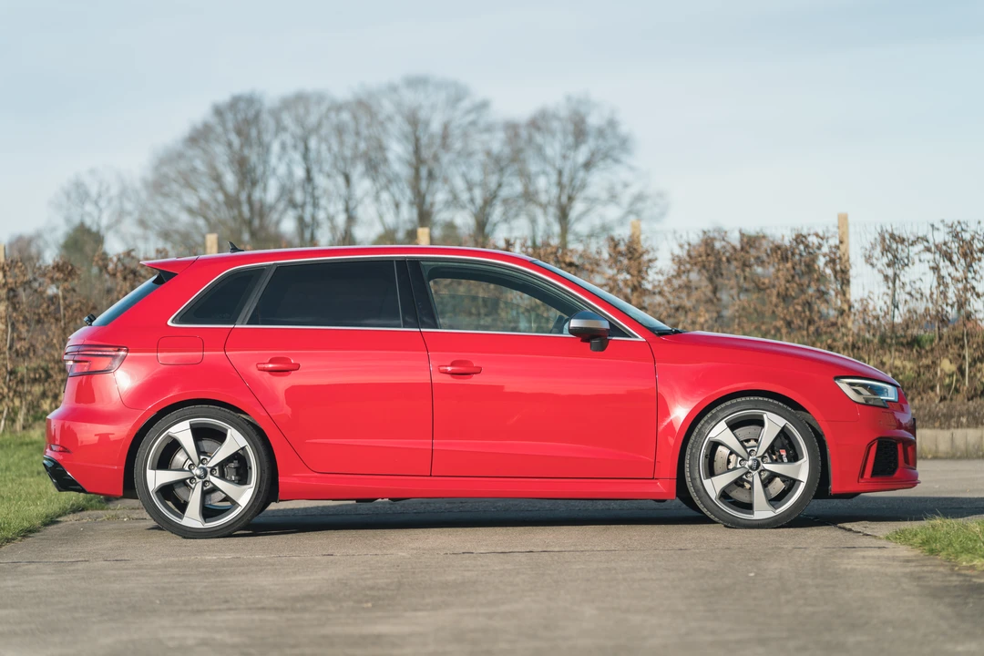 2019 Audi 8V RS3 - Image 5 of 31