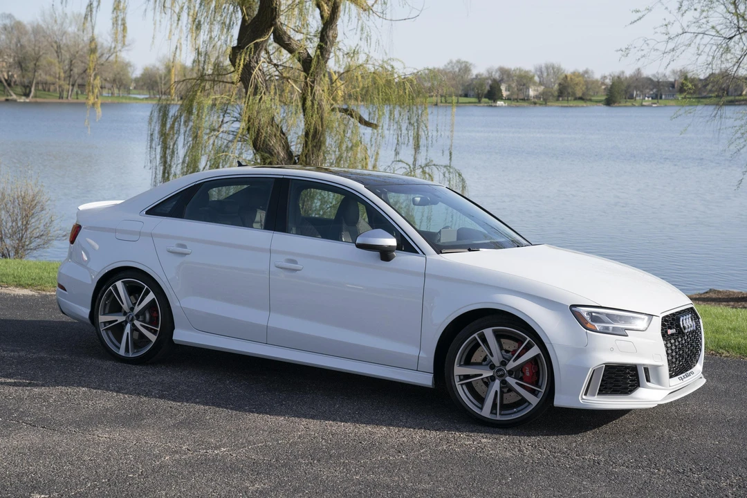 2019 Audi 8V RS3 - Image 10 of 31