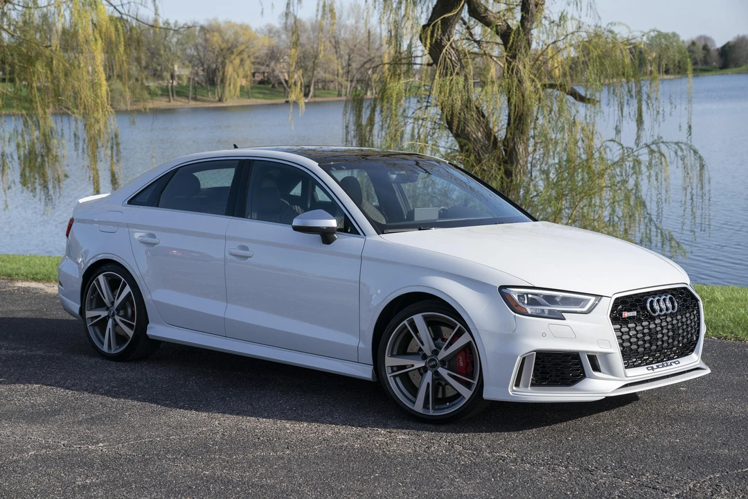 2019 Audi 8V RS3 - Image 11 of 31