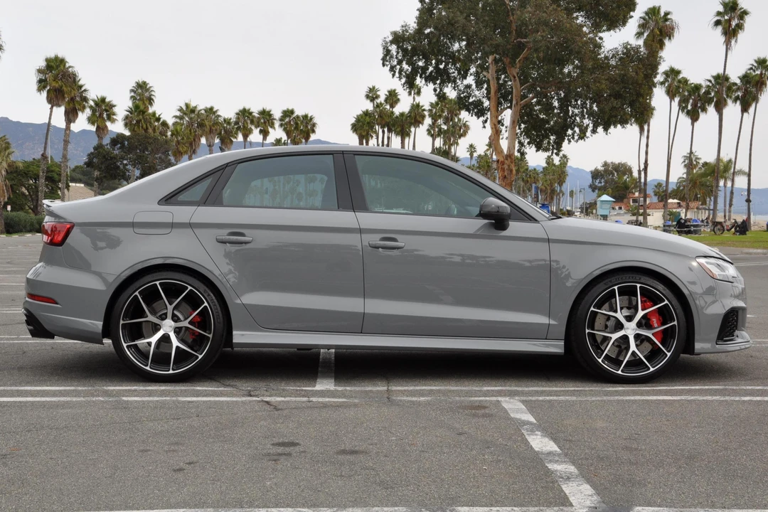 2019 Audi 8V RS3 - Image 3 of 5
