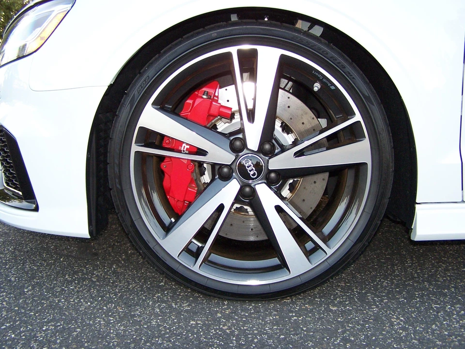 2019 Audi 8V RS3 - Image 25 of 31