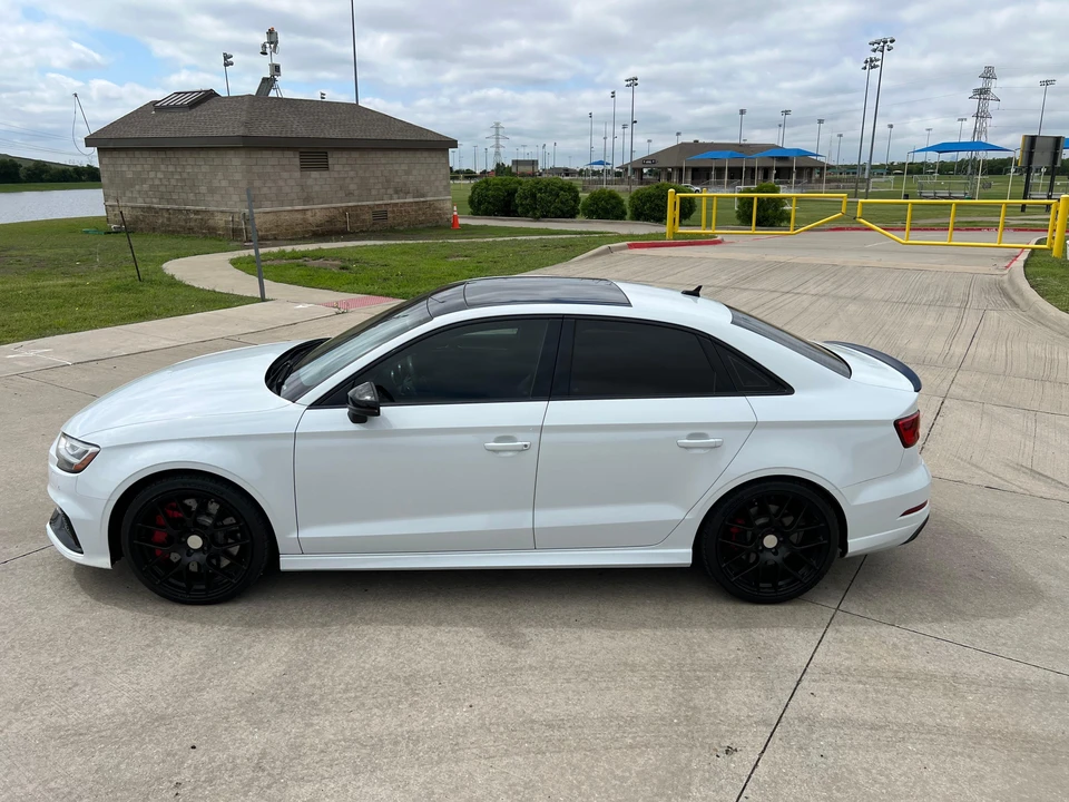 2019 Audi 8V RS3 - Image 8 of 31