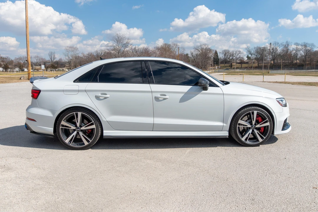 2019 Audi 8V RS3 - Image 3 of 31
