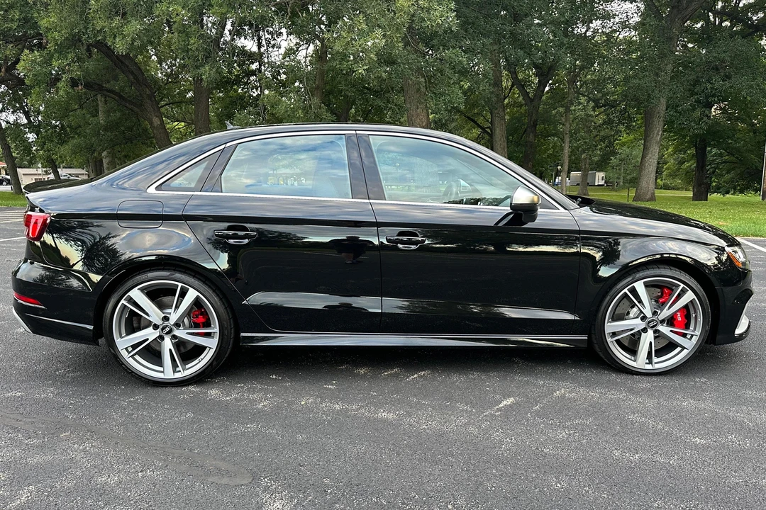 2019 Audi 8V RS3 - Image 3 of 31