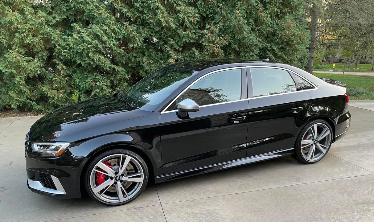 2019 Audi 8V RS3 - Image 17 of 31