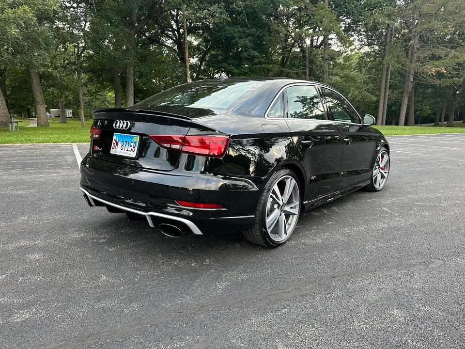 2019 Audi 8V RS3 - Image 26 of 31