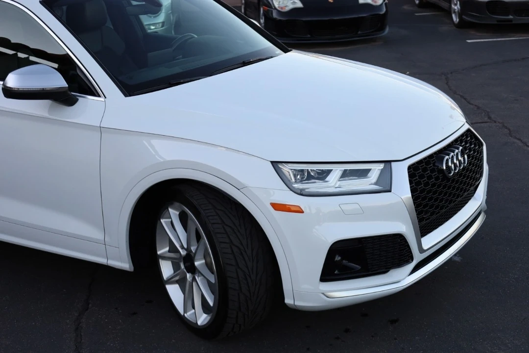2019 Audi FY SQ5 - Image 11 of 12