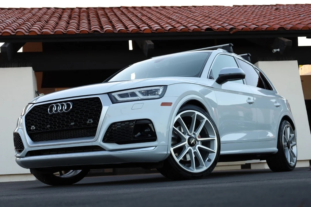 2019 Audi FY SQ5 - Image 4 of 12
