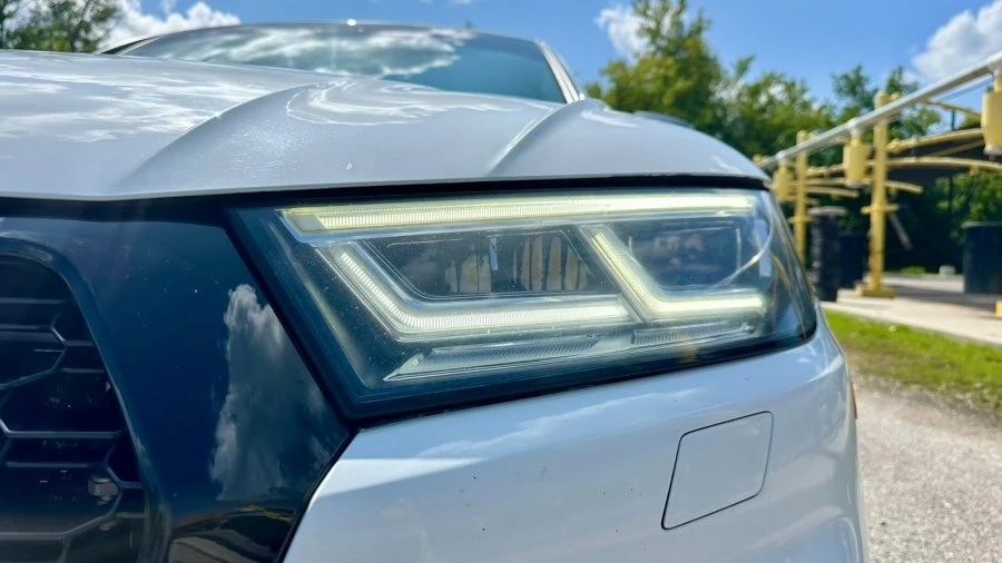 2019 Audi FY SQ5 - Image 10 of 20