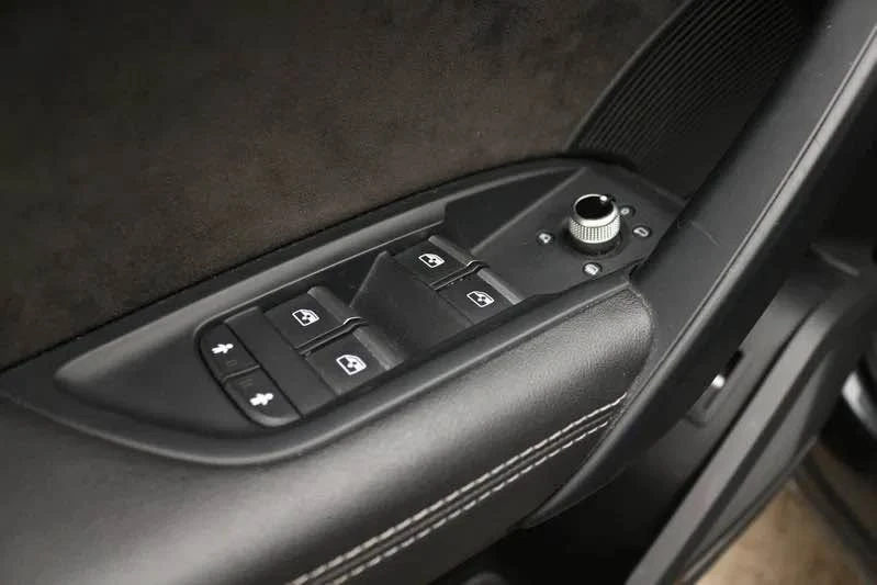2019 Audi FY SQ5 - Image 11 of 18
