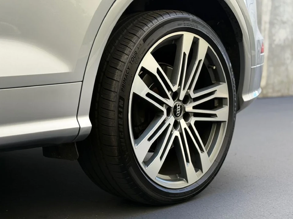 2019 Audi FY SQ5 - Image 11 of 21