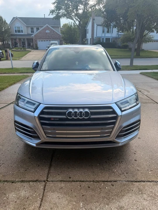 2019 Audi FY SQ5 - Image 2 of 9