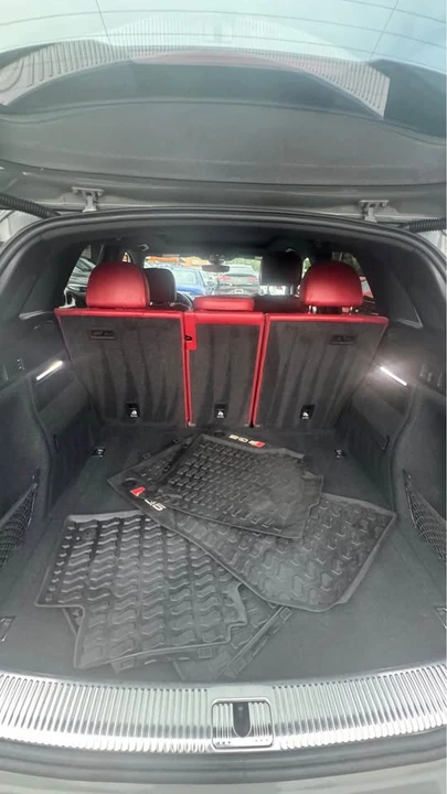 2019 Audi FY SQ5 - Image 9 of 17