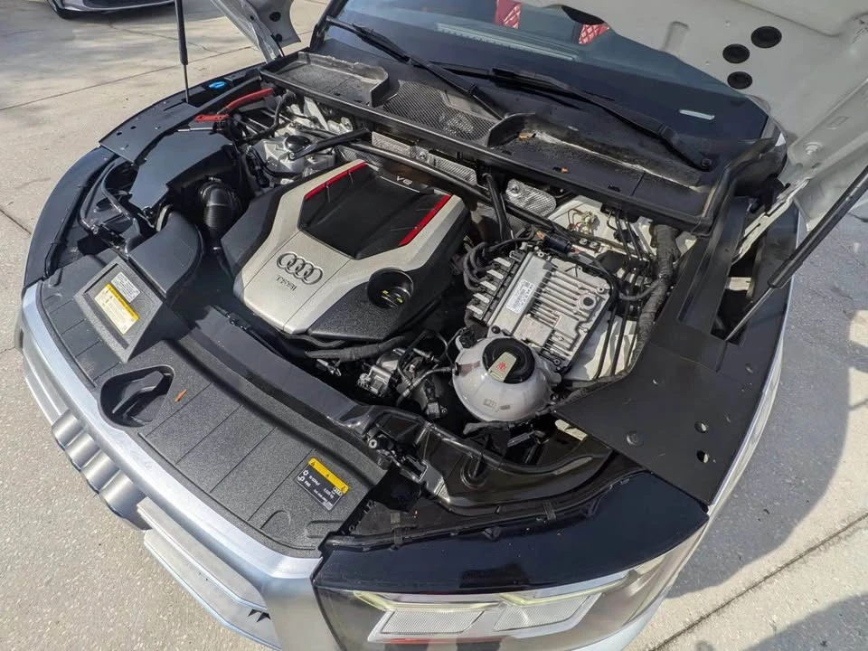 2019 Audi FY SQ5 - Image 6 of 6