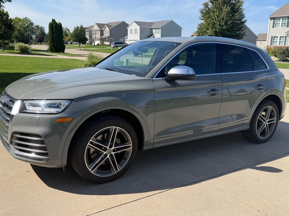 2019 Audi FY SQ5 - Image 2 of 9