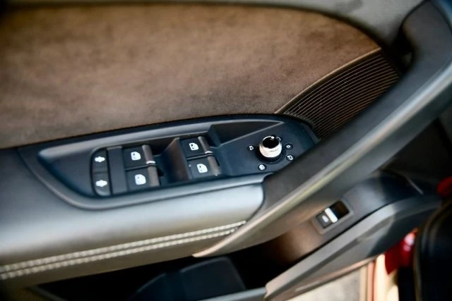 2019 Audi FY SQ5 - Image 11 of 31