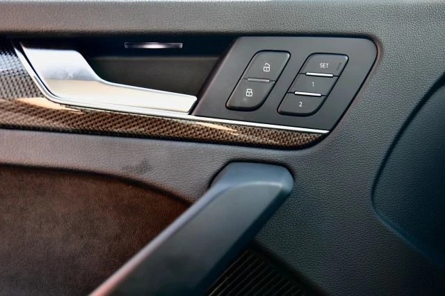 2019 Audi FY SQ5 - Image 10 of 31