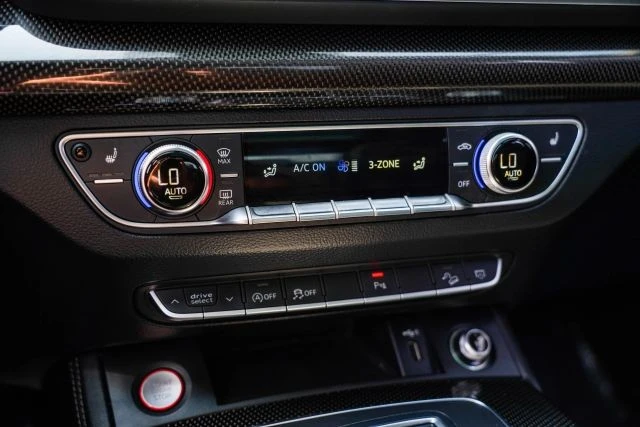 2019 Audi FY SQ5 - Image 23 of 31