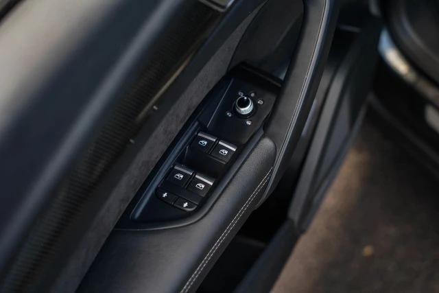 2019 Audi FY SQ5 - Image 10 of 31
