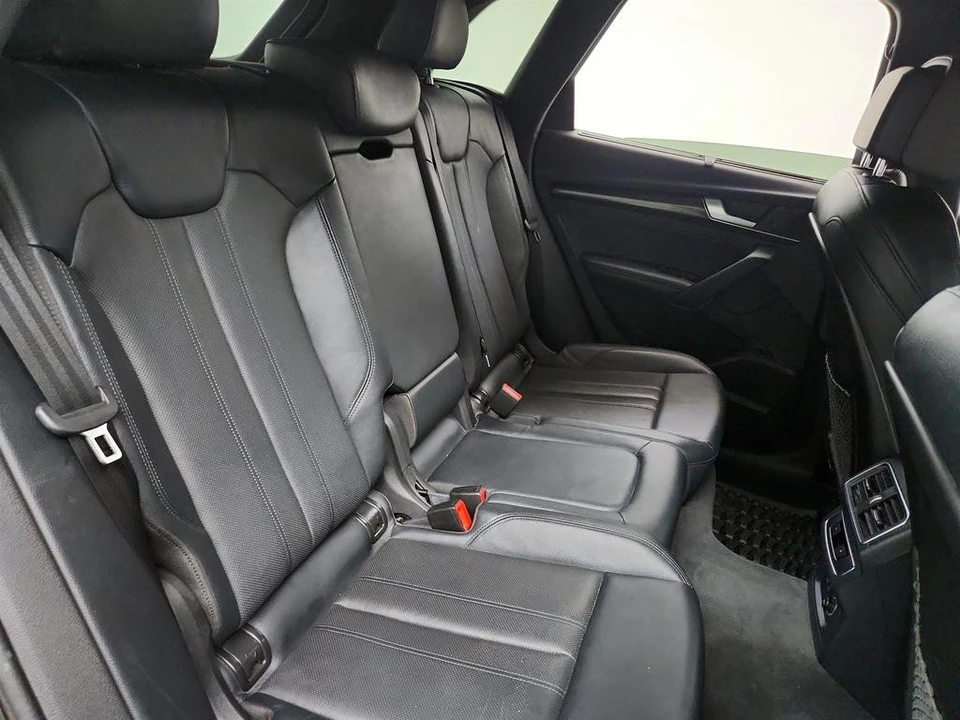 2019 Audi FY SQ5 - Image 28 of 31