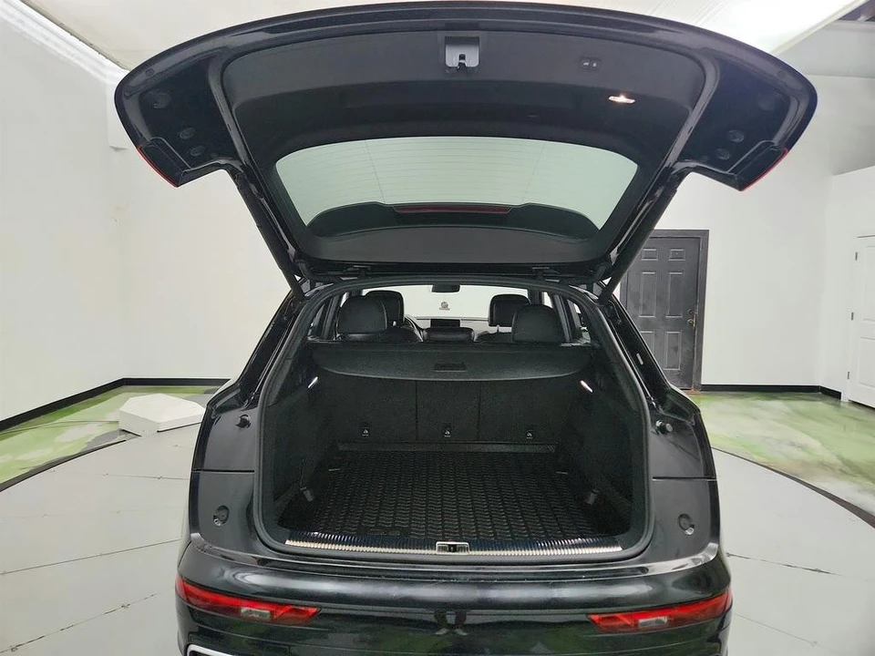 2019 Audi FY SQ5 - Image 30 of 31