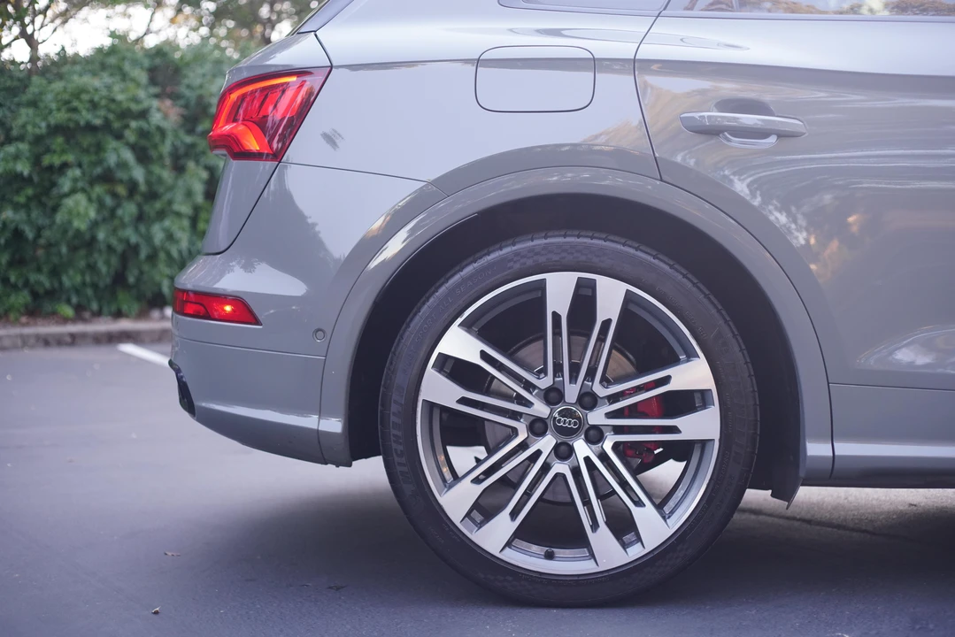 2019 Audi FY SQ5 - Image 24 of 31