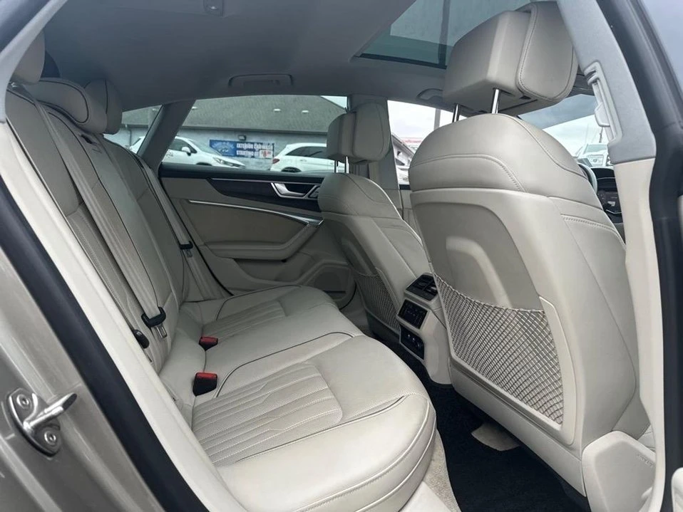 2019 Audi C8 A7 - Image 10 of 19