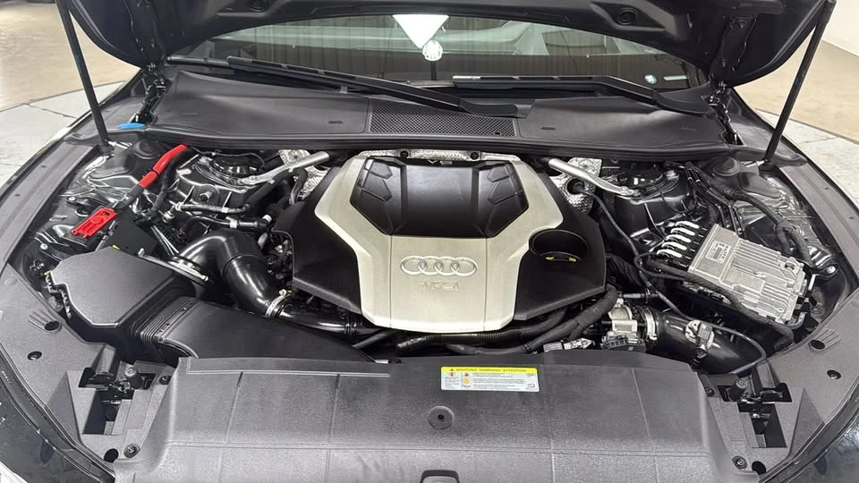 2019 Audi C8 A7 - Image 2 of 15