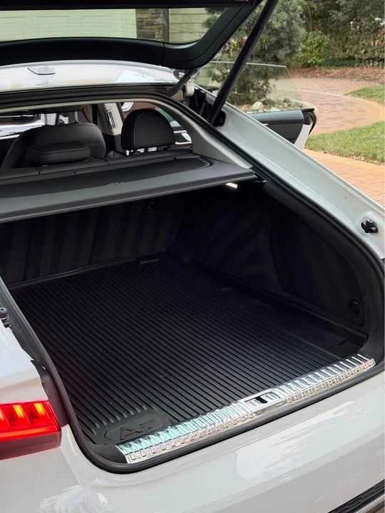 2019 Audi C8 A7 - Image 13 of 17