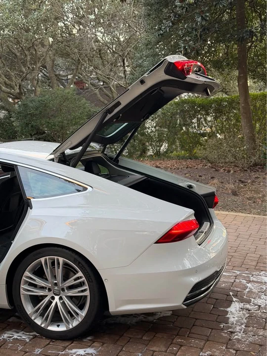 2019 Audi C8 A7 - Image 14 of 17