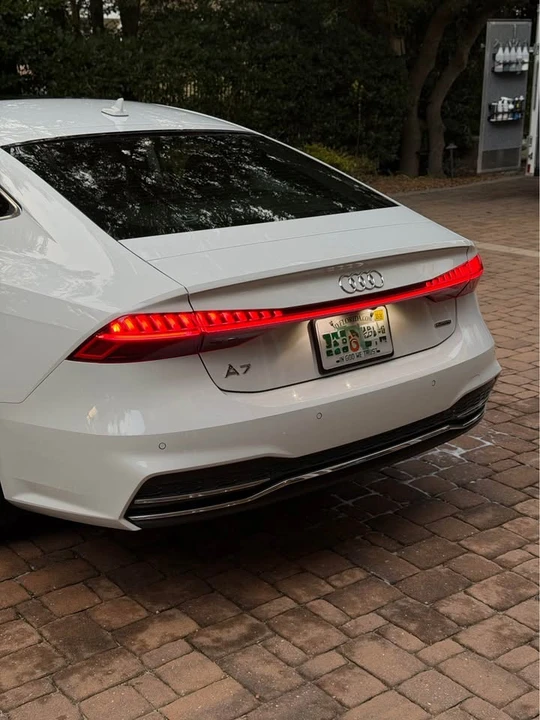 2019 Audi C8 A7 - Image 5 of 17