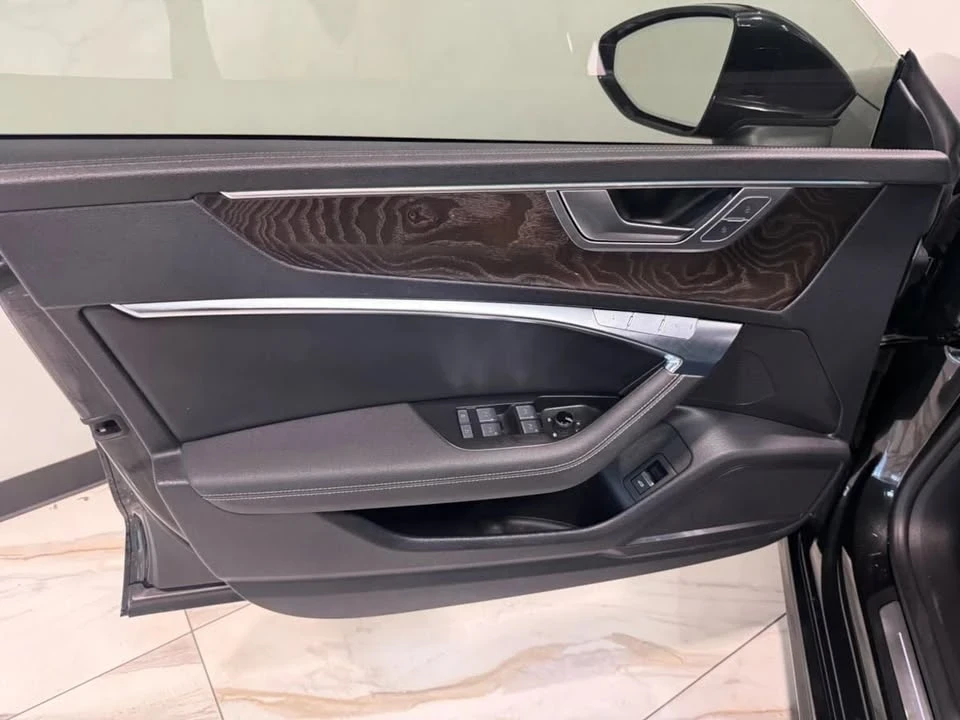 2019 Audi C8 A7 - Image 10 of 20