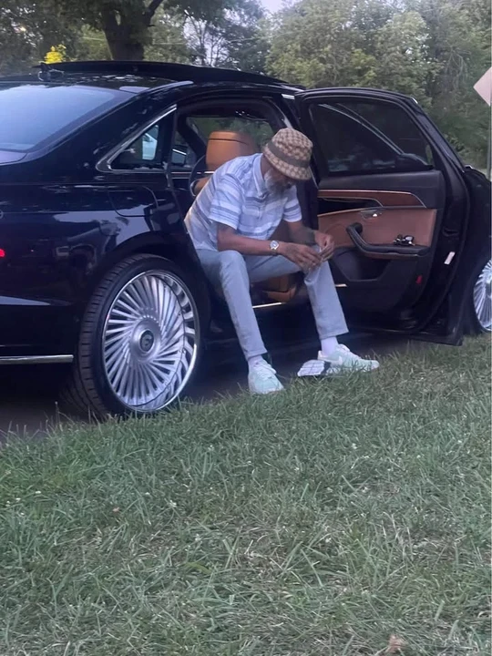 2019 Audi D5 A8 - Image 2 of 2