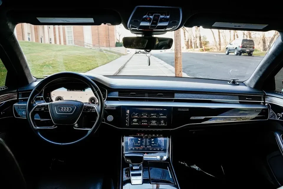 2019 Audi D5 A8 - Image 8 of 14