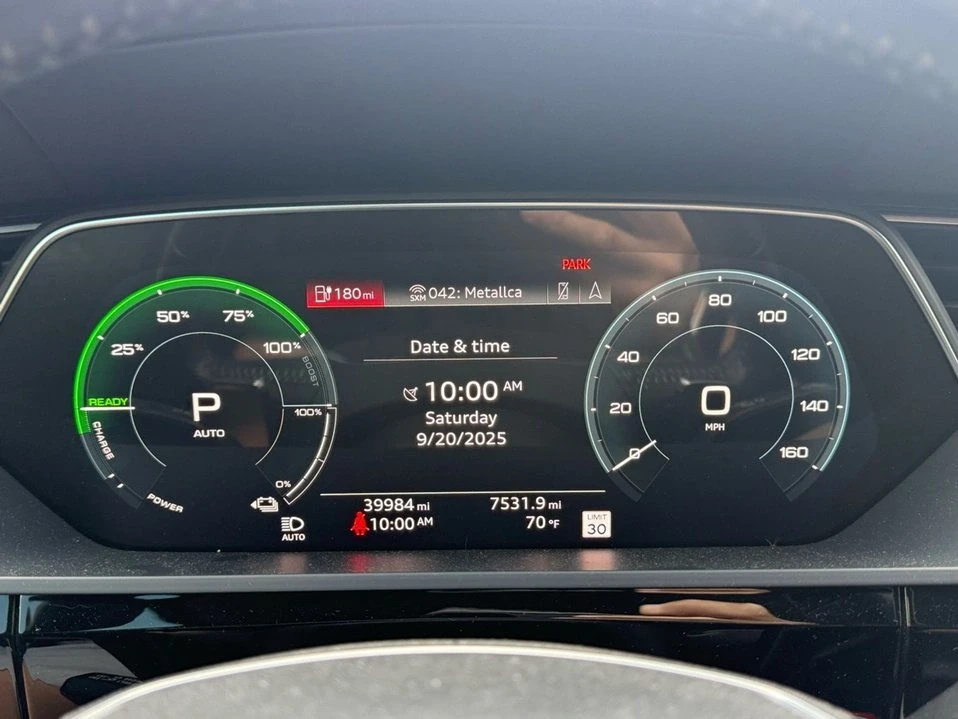 2019 Audi e-tron - Image 9 of 20